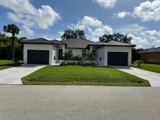 Duplex for sale in Punta Gorda
