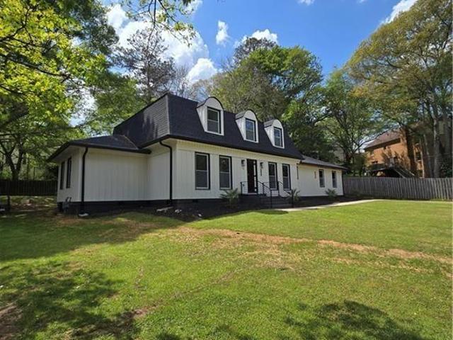 House for sale in Lilburn, Georgia