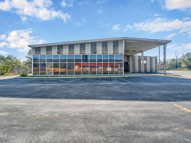Commercial for sale in Pikeville, East Tennessee