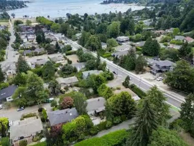 House for sale in Saanich, British Columbia