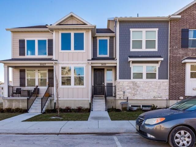 Townhouse for sale in Lehi