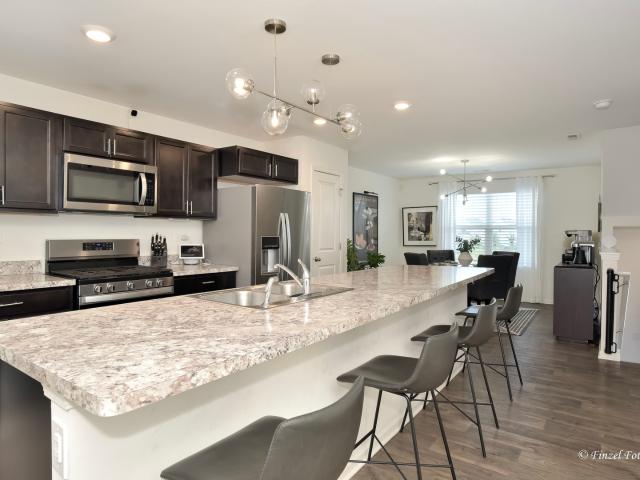 Townhouse for sale in Elgin, Illinois