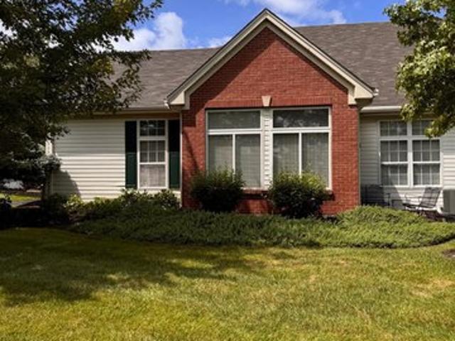Condo for sale in Pine Run, Mason