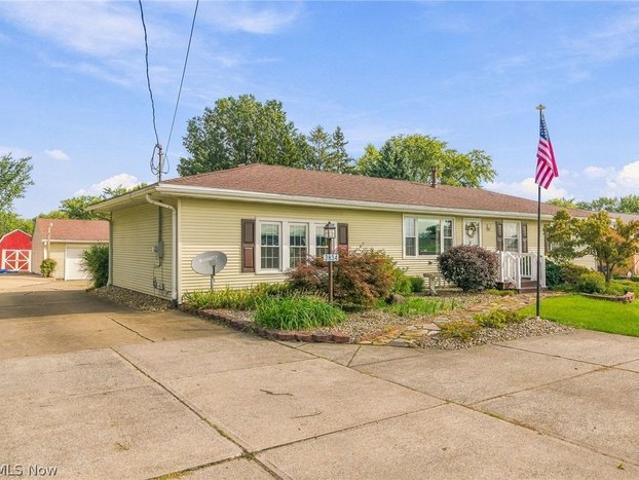 House for sale in Massillon, Stark County