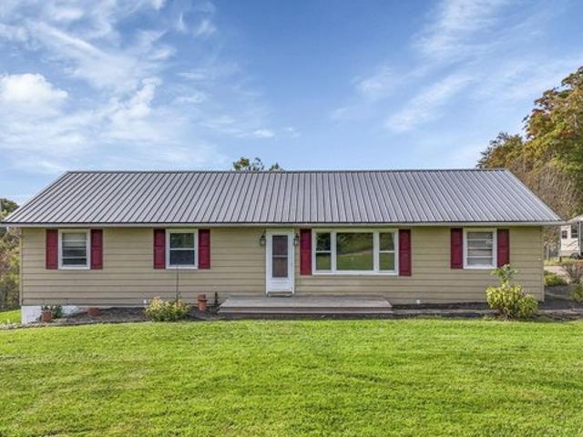 House for sale in Rushville, Fairfield County