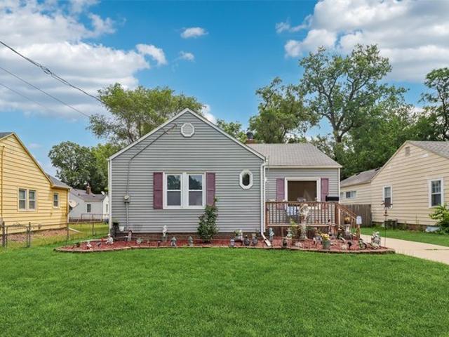 House for sale in Des Moines, Iowa