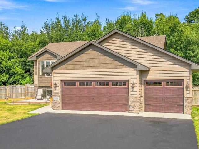 House for sale in North Branch, Minnesota