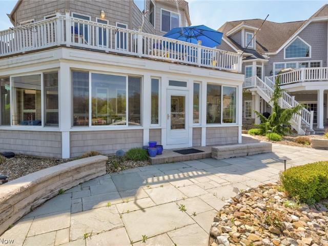 House for sale in Summit, Ohio