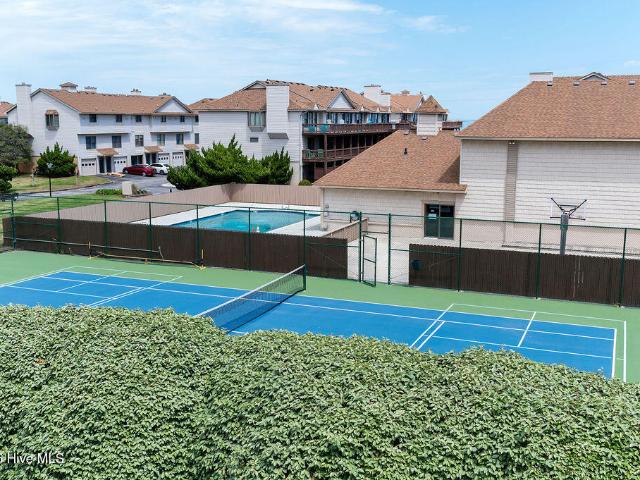 Townhouse for sale in Kitty Hawk, North Carolina