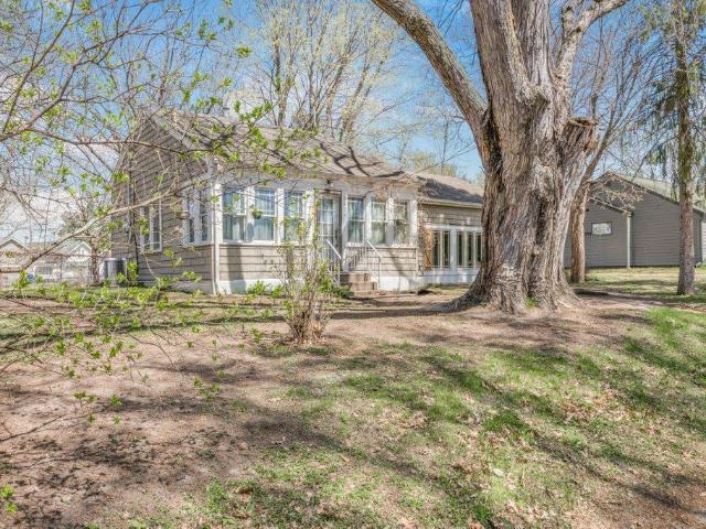 House for sale in Hennepin, Minnesota