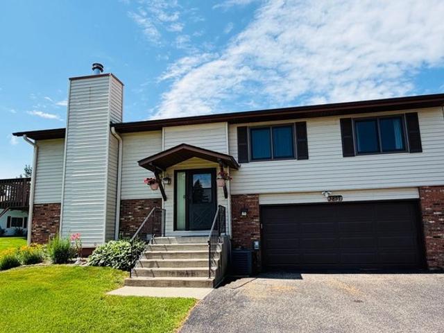 Townhouse for sale in Oakdale, Minnesota