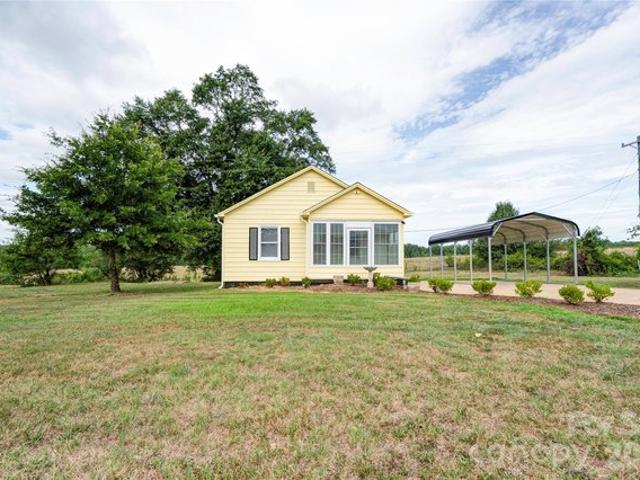 House for sale in Lawndale, North Carolina
