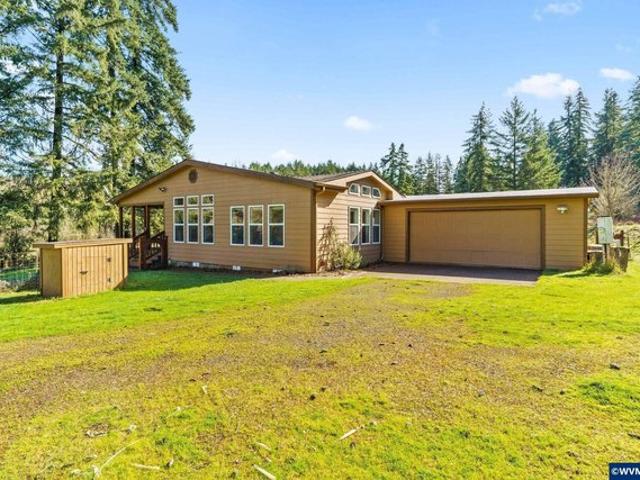 House for sale in Oregonia