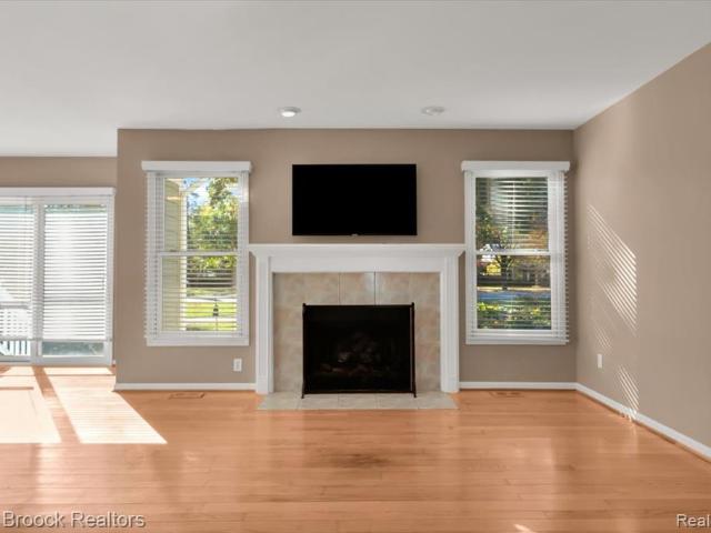 House for sale in Adams Ridge, Auburn Hills