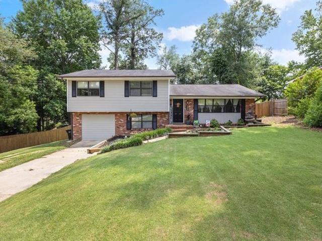 House for sale in Box Springs, Georgia
