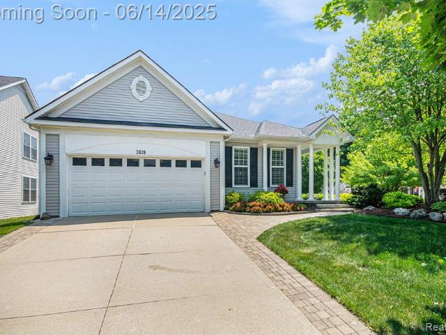Condo for sale in Auburn Hills