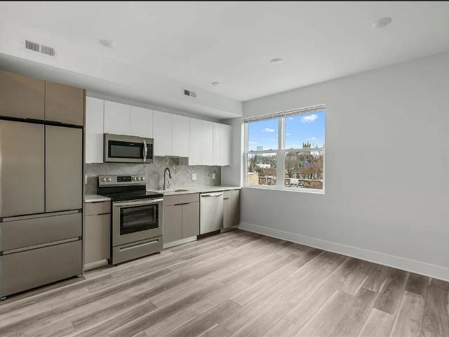 Apartment for rent in Poplar, Philadelphia