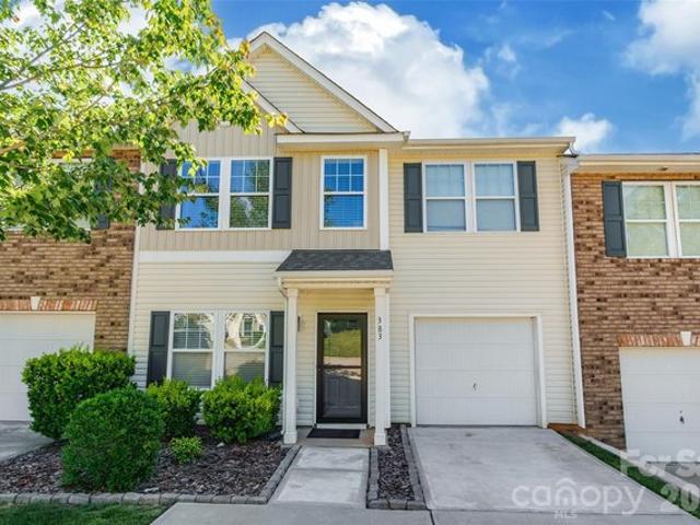 Townhouse for sale in Clover, South Carolina
