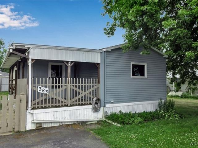 House for sale in Niagara, New York