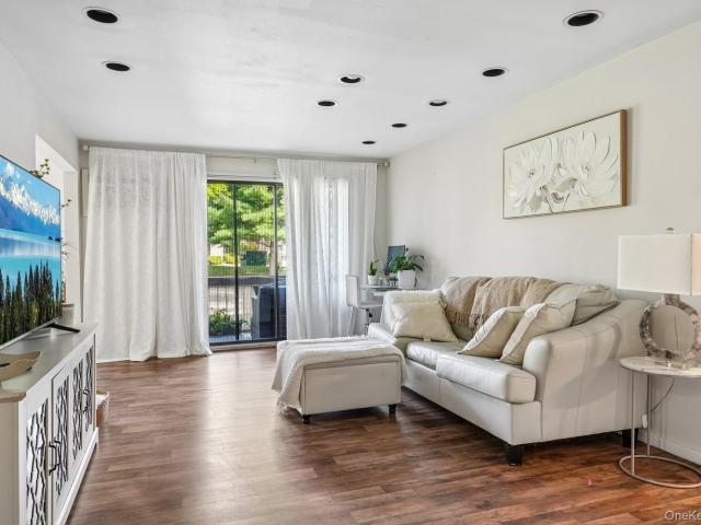 Condo for sale in Mount Ivy, Town of Haverstraw