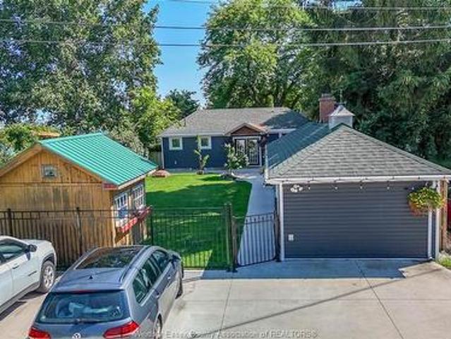 House for sale in Essex, Ontario