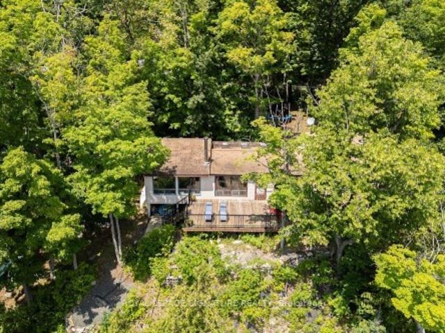 House for sale in Ontario