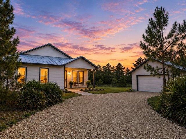 House for sale in Eastpoint, Florida