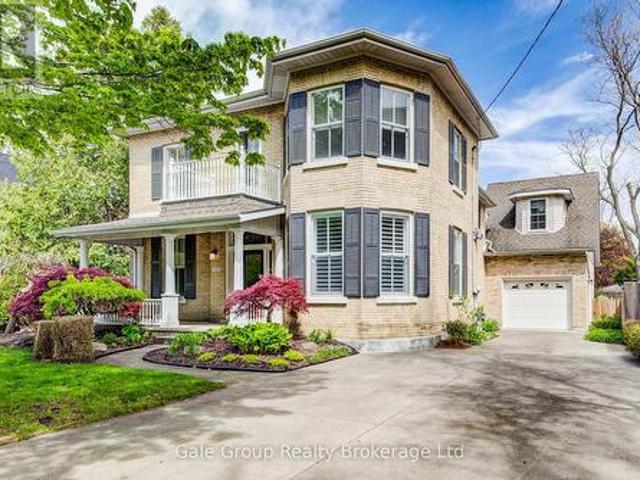 House for sale in Woodstock, Ontario