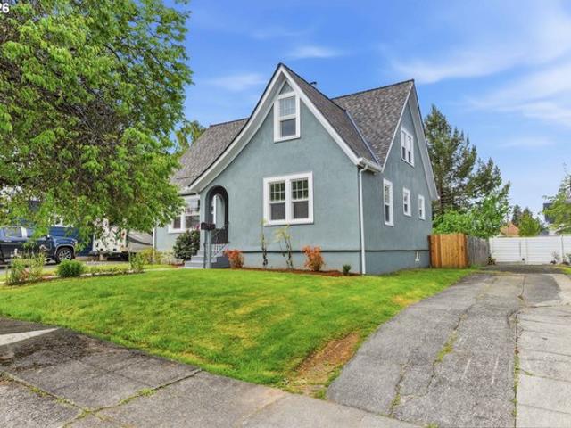House for sale in Oregonia