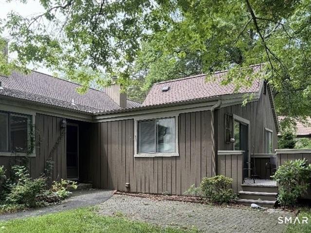 Condo for sale in Stratford, Connecticut