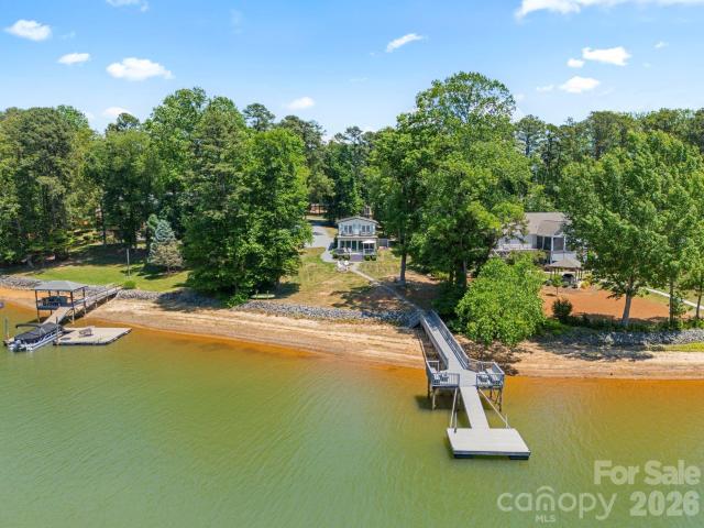 Land for sale in Mooresville, North Carolina