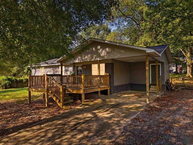 House for sale in Ark