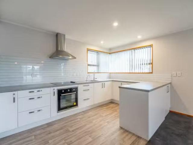 House for sale in Otakou