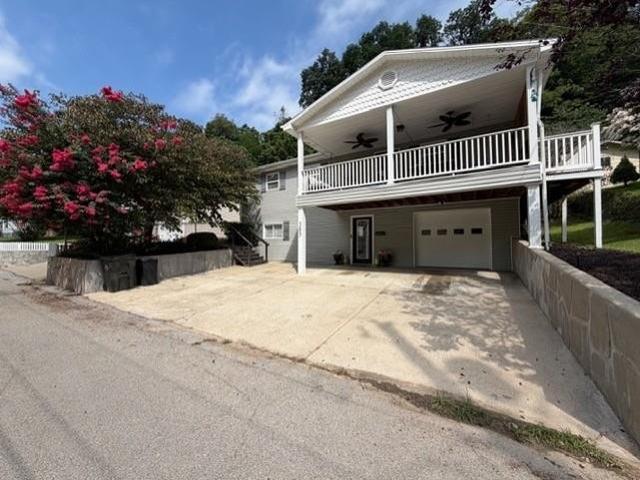 House for sale in Prestonsburg, Kentucky