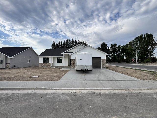 House for sale in Bingham, Idaho