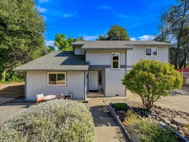 House for sale in Shasta Lake, Shasta County