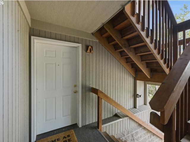 Condo for sale in Oregonia