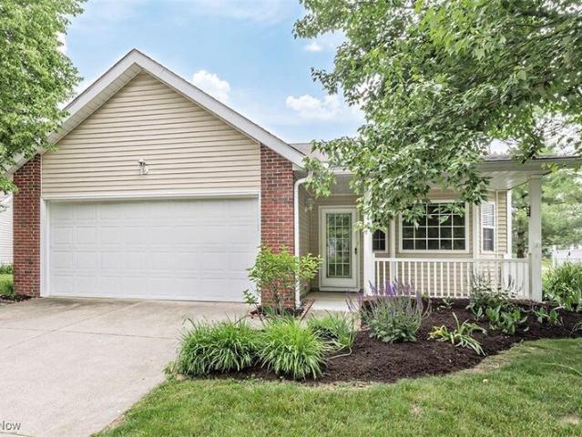 Condo for sale in Medina Condo for sale in Medina