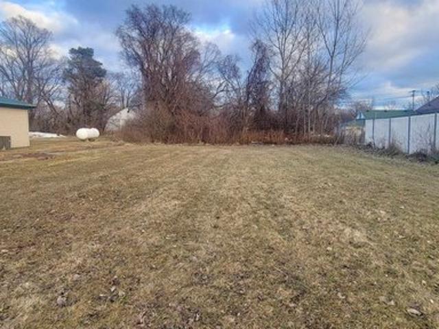 Land for sale in Pinconning, Michigan