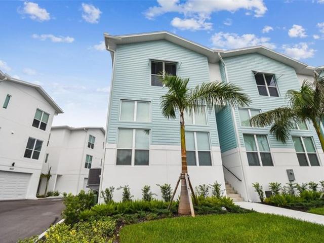 Townhouse for sale in Saint Petersburg, Florida