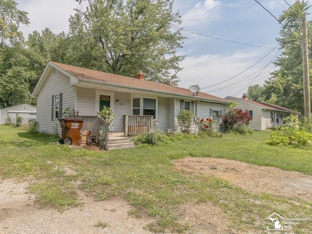 House for sale in Samaria, Michigan