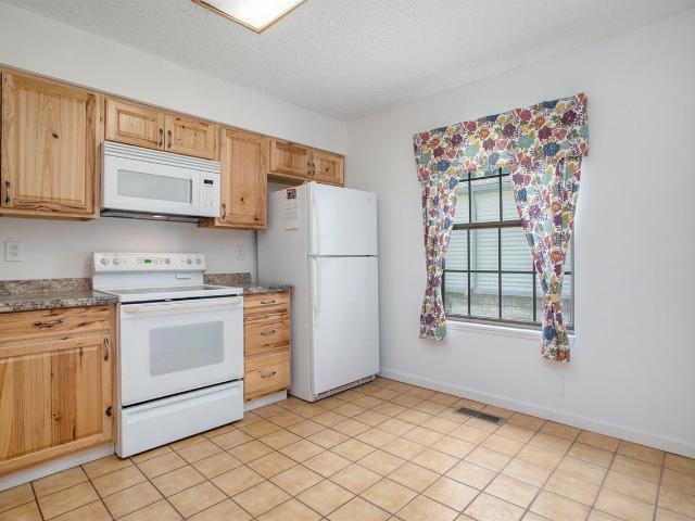Condo for sale in Kalamazoo