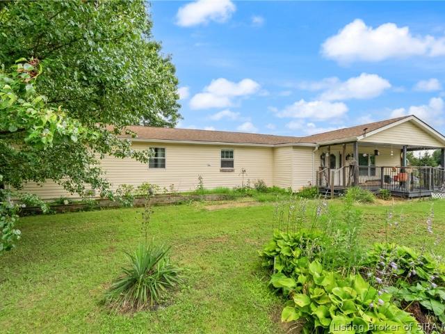 House for sale in Pekin, Indiana