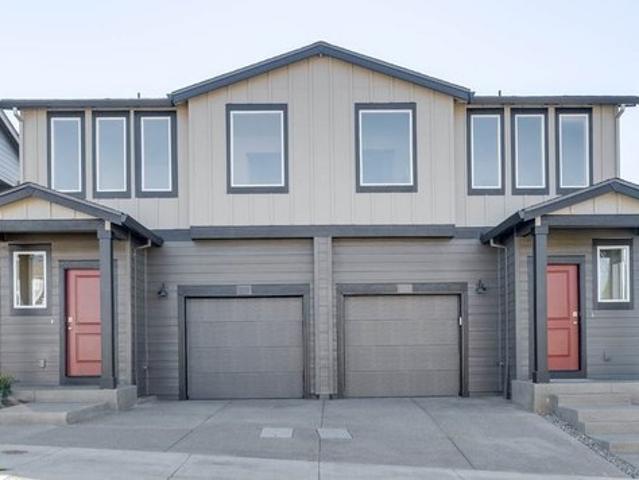Townhouse for sale in Oregonia
