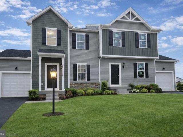 Townhouse for sale in Dover, Pennsylvania