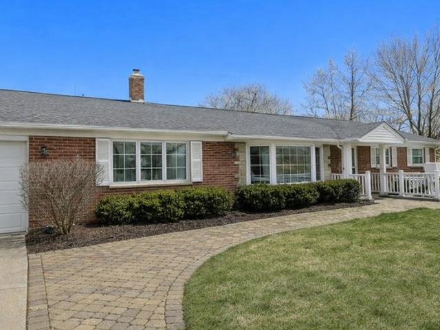 House for sale in Glenview, Illinois