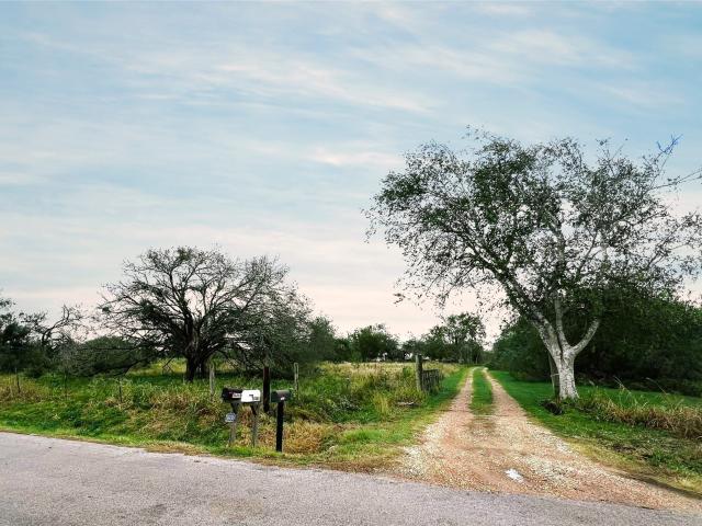 House for sale in Pattison, Texas