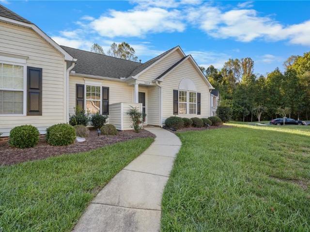 Townhouse for sale in Walkertown, Forsyth County