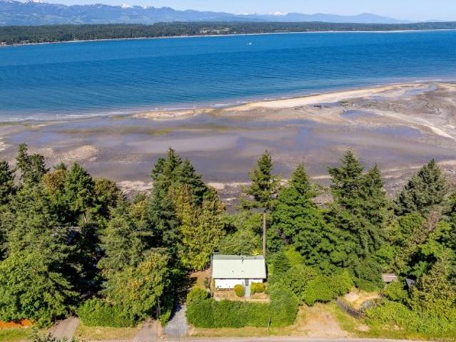 House for sale in Denman Island, British Columbia