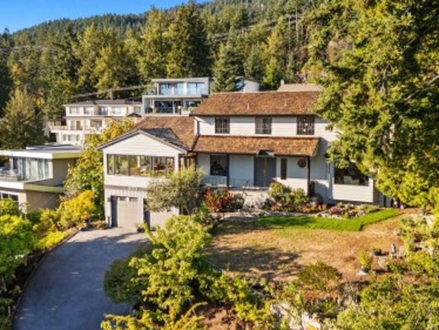 House for sale in West Vancouver, British Columbia